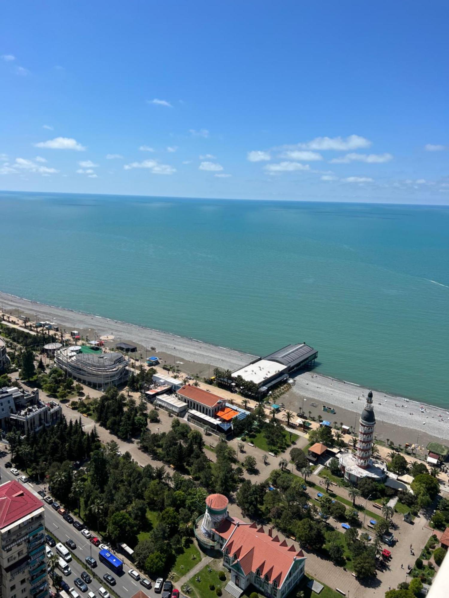 Sea View Apartments In Orbi City Batumi Exterior photo